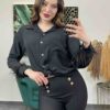 Dámska elegantná blúzka s dlhými rukávmi a perím - čierna